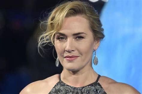 Kate Winslet Bikini Pictures Hot Sexy Wrongsideoftheart