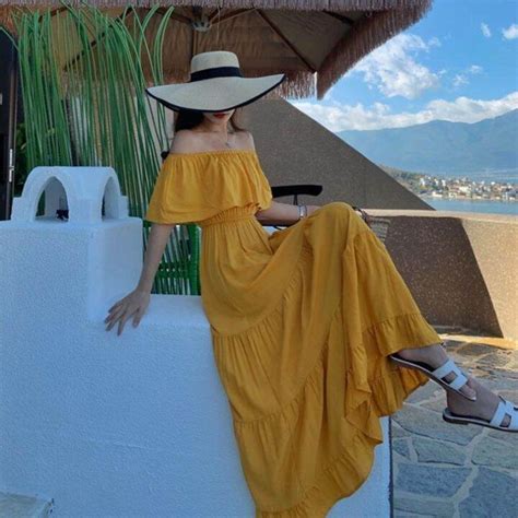 V Y Tr Ng Tr Vai B O D Ng D I Maxi I Bi N Bikini M Chun Eo D Ng Xo Ch P K Y U D Ti C