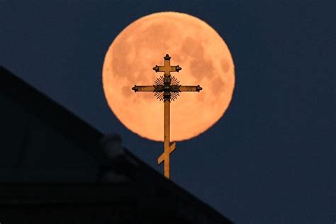 Apa Itu Fenomena Supermoon