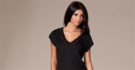 Boho City Calvin Klein Naked Glamour