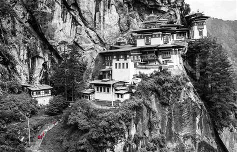 The Royal Bhutan Tour Powerbiking