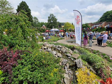 Memorial Gardens Summer Band Concerts - Visit Amersham