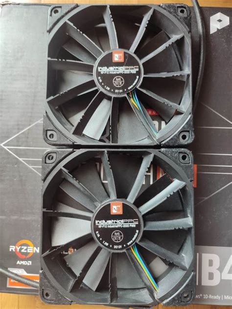 Noctua NF-F12 industrialPPC-2000 PWM - 120mm
