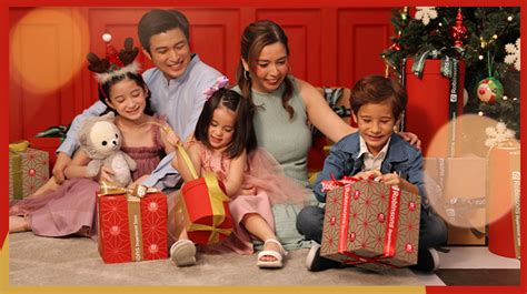 This Is How Filipino Families Love To Celebrate Christmas