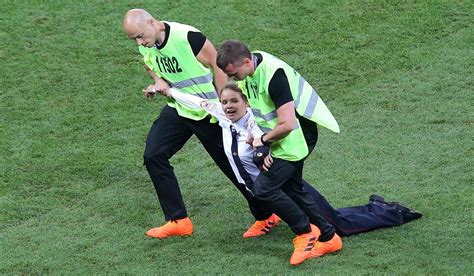 Pussy Riot Member Rushed To Hospital In Russia Over Poisoning Fears Extra Ie