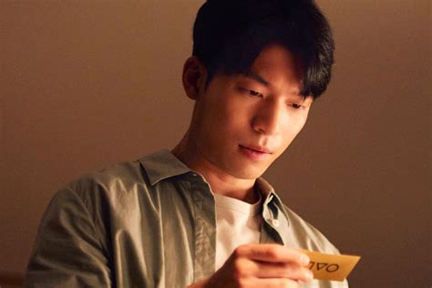 Who Is Wi Ha Joon The Hot Squid Game Police Officer Her World Singapore