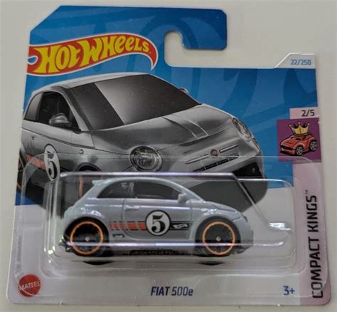 Hot Wheels 1 64 FIAT 500e