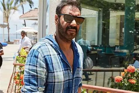 Ajay Devgn will star in the official remake of Tamil film Kaithi ...