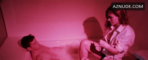 SYDNEY RAY Nude AZNude