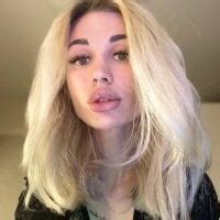 Charming Ritta Fully Nude Stripping On Cam For Live Porn Video Show NakedAmateurShows