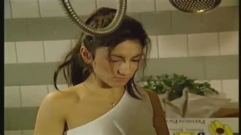 Une femme baisée de près en vidéo Porn