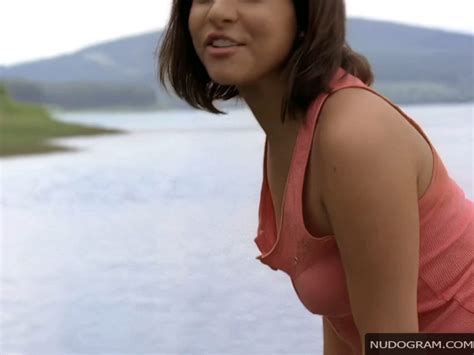 Roxanne Pallett Nude Lake Placid Pics Video