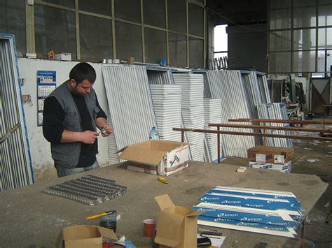 Контакти | Търговия строителни материали