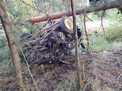 Tragiczny Wypadek Na Le Nej Drodze Nie Yje Latka Zdj Cia