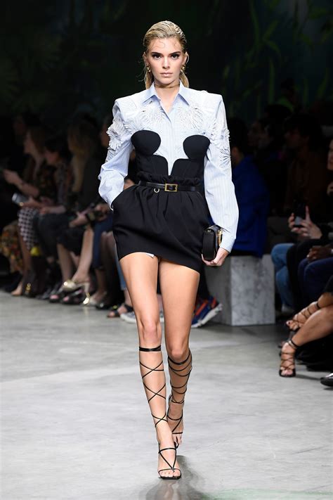 Kendall Jenner Sexy Blonde Style 14 Photos The Fappening