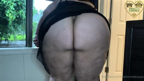 Onlyfans Damnnndezzyyy Oily Ass