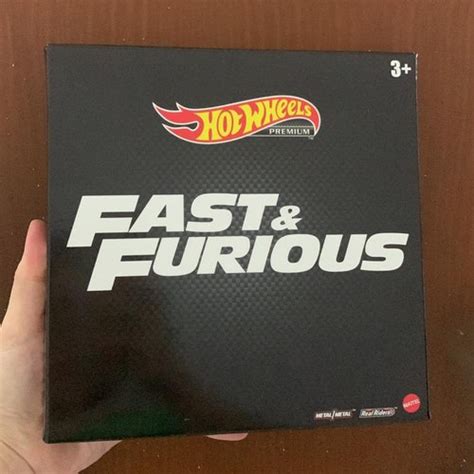 Jual ST Hot Wheels Nissan Skyline GTR R34 Loose Fast Furious Set Kota Surabaya Layla Id