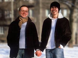 I POLACCHI SONO CONTRO I GAY Gay It