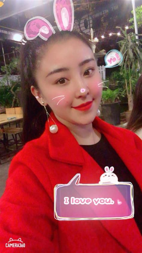 Hình ảnh mới của hot girl bánh tráng trộn Tăng cân đáng kể chuyển hư Tinmoi