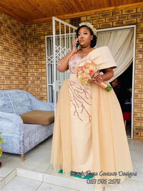 Nude Makoti South African Traditional Dresses African Traditional Dresses Zulu Traditional