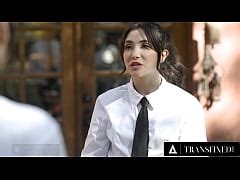 Transfixed Hot Caterer Khloe Kay Cums On Her New Coworker Jane Wilde S Pussy During Secret