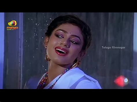 Shobana Rare Navel Show XVIDEOS