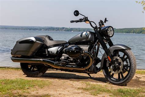 Review: 2023 BMW R 18 Roctane