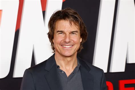 The Holiday Gift Tom Cruise Sends All of His Celebrity Friends - Newsweek