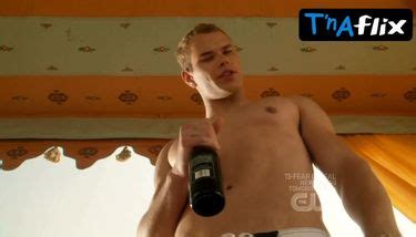 Jessica Lowndes Bikini Scene In TNAFlix Porn Videos