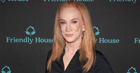 Kathy Griffin Teases Her Hot Bod As She Soaks Up The End Of The Summer