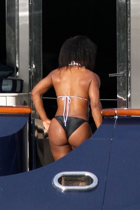 Serena Williams In Bikini In Miami Hawtcelebs