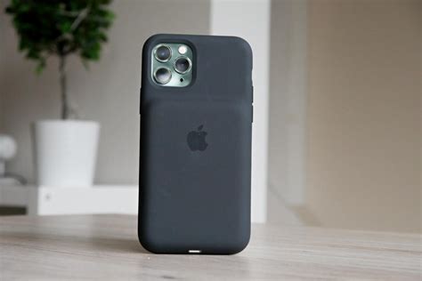 Apple iPhone 11 Pro: Smart Battery Case im Test
