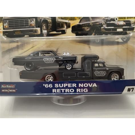 SUPERNOVA RETRO RIG TEAM TRANSPORT N HOT WHEELS PREMIUM