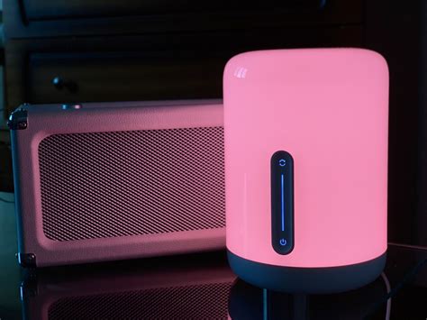Обзор умной лампы Xiaomi Mi Bedside Lamp 2: Apple HomeKit против Алисы ...