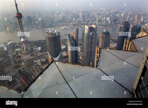 Shanghai tower observation deck hi-res stock photography and images - Alamy