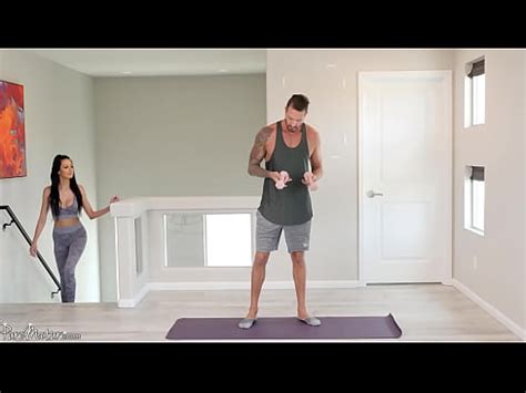 Hot Milf Babe Gets Fucked Hard Xnxx