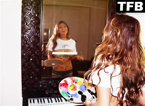 Andrea Russett Andrearussett Nude Leaks Photo Thefappening