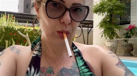 Lady Smoker Milf Clips Sale