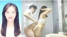 얼굴 전부 공개된 화장실 커플 Avgle Best JAV Porn Videos