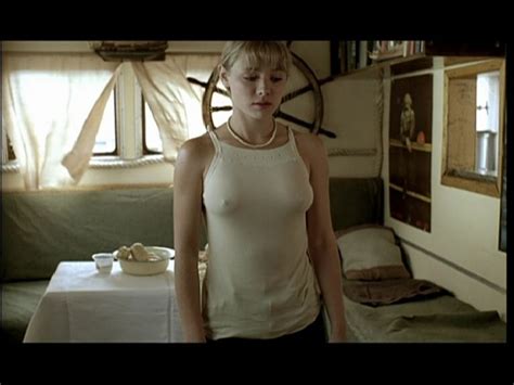 Naked Karina Razumovskaya In Kovcheg