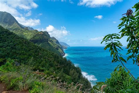 Na Pali Coast Hike: The Kalalau Trail in Kauai, Hawaii - Na Pali Coast ...