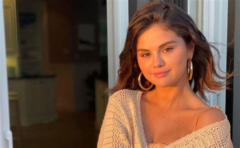 Selena Gomez en bikini ignora comentarios sobre su físico
