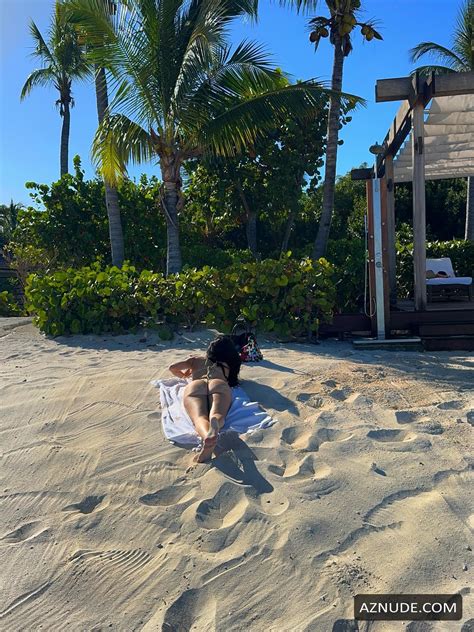 Kylie Jenner Sexy Shows Off Her Slutty Body Wearing A Sultry Gold Bikini In Turks And Caicos