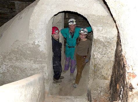 Rifugi antiaerei, dove il tempo si è fermato