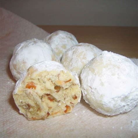 Delicious Russian Tea Cakes Marias Kitchen