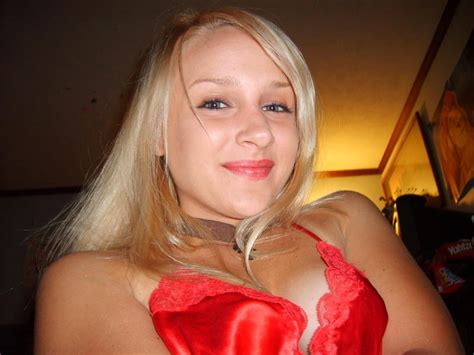 Bettina And Her Luscious Boobs Porn Pictures XXX Photos Sex Images PICTOA