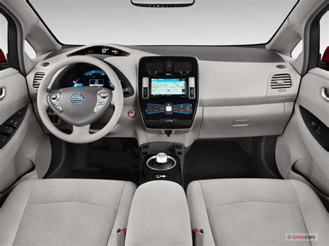 2012 Nissan Leaf Pictures: | U.S. News