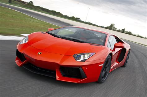 Arriba 100 Imagen Lamborghini Aventador Sv Ficha Tecnica Abzlocal Mx