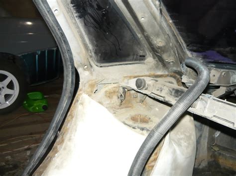 Последствие ДТП и ремонт "задка" — Lada 21106, 2 л, 2002 года | своими ...