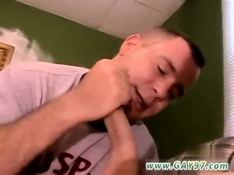 Amateur Male Strippers Nude Dick Gay First Time Servicing A Hung Straight Cock